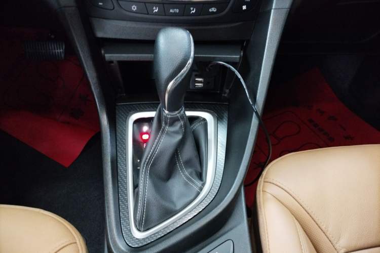 Used Buick GT 2019 18T Automatic Connected Flagship Version China V Standard Gear Lever