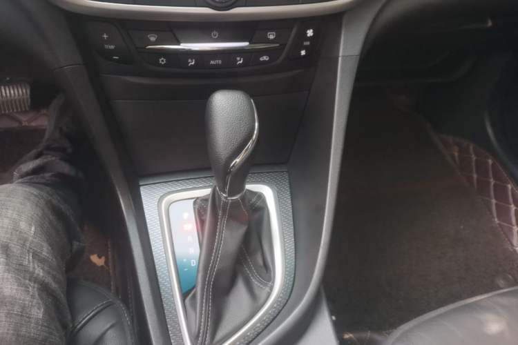 Used Buick GT 2019 18T Automatic Connected Elite Model China VI Standard Gear Lever