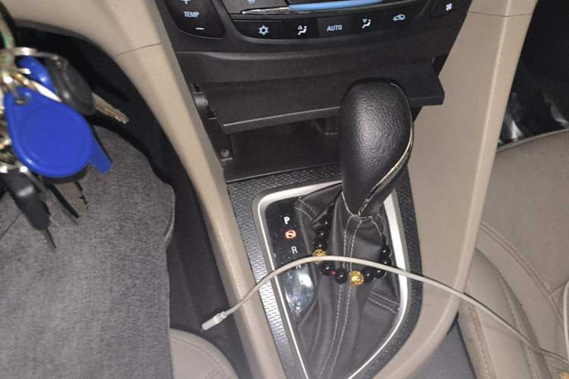 Used Buick GT 2019 15T Dual-Clutch Connected Elite Model China VI Gear Lever