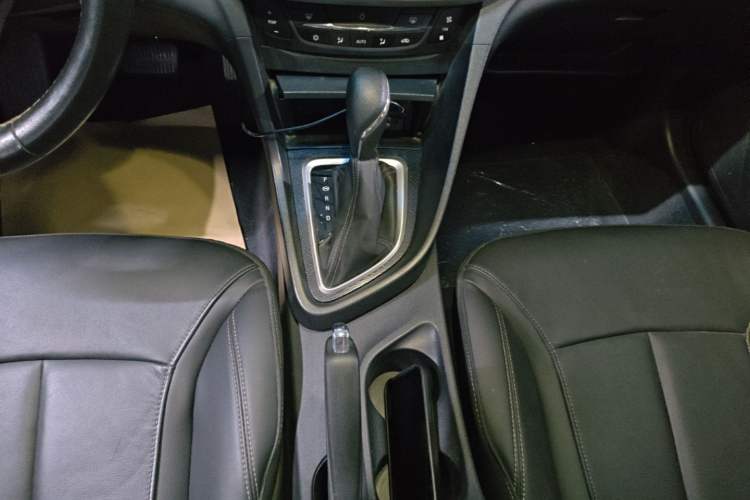 Used Buick GT 2019 18T Automatic Connected Elite Model China VI Standard Gear Lever