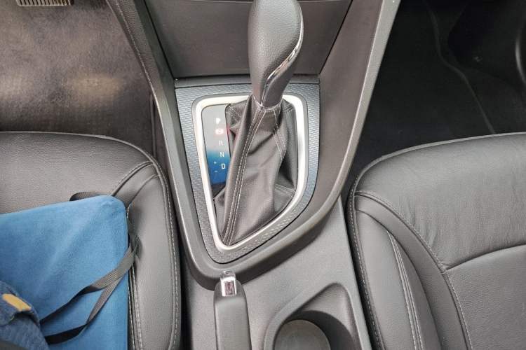 Used Buick GT 2019 18T Automatic Connected Elite Model China VI Standard Gear Lever