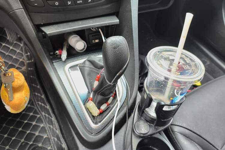 Used Buick GT 2019 18T Automatic Connected Elite Model China VI Standard Gear Lever