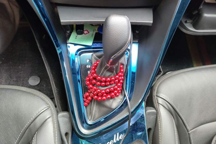Used Buick GT 2019 18T Automatic Connected Elite Model China VI Standard Gear Lever
