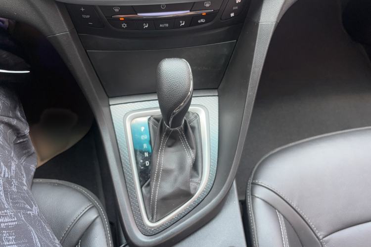 Used Buick GT 2019 18T Automatic Connected Elite Model China VI Standard Gear Lever