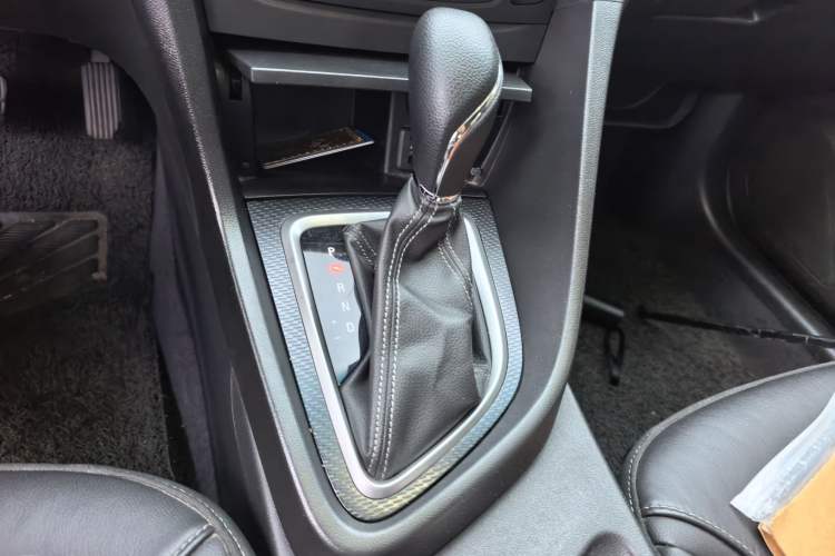 Used Buick GT 2019 18T Automatic Connected Elite Model China VI Standard Gear Lever