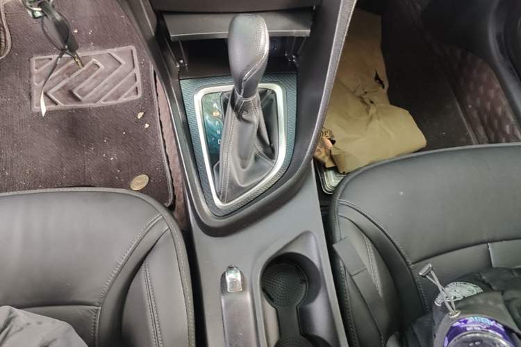 Used Buick GT 2019 18T Automatic Connected Elite Model China V Standard Gear Lever