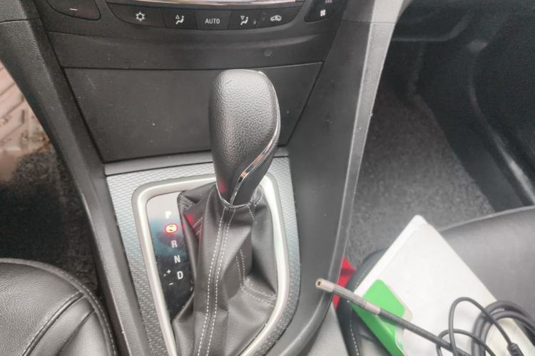 Used Buick GT 2019 18T Automatic Connected Elite Model China V Standard Gear Lever