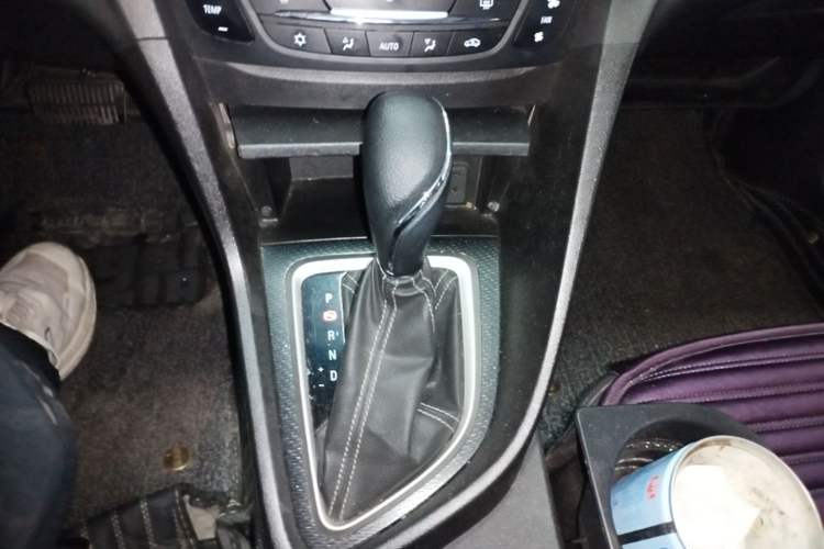 Used Buick GT 2019 18T Automatic Connected Elite Model China VI Standard Gear Lever