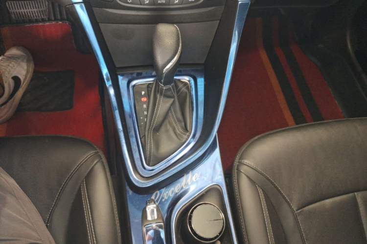 Used Buick GT 2019 18T Automatic Connected Elite Model China V Standard Gear Lever
