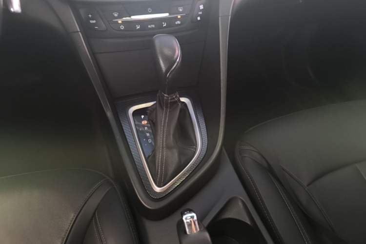 Used Buick GT 2019 18T Automatic Connected Elite Model China VI Standard Gear Lever