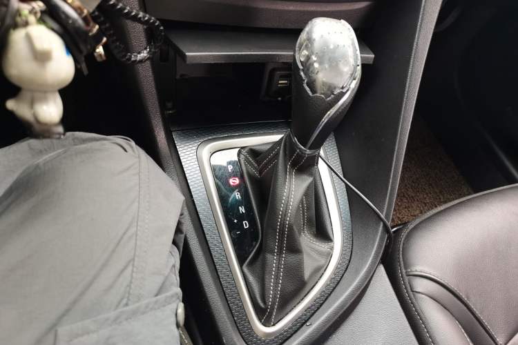 Used Buick GT 2019 18T Automatic Connected Elite Model China V Standard Gear Lever