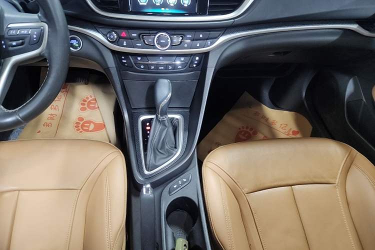 Used Buick GT 2019 18T Automatic Connected Flagship Version China V Standard Gear Lever