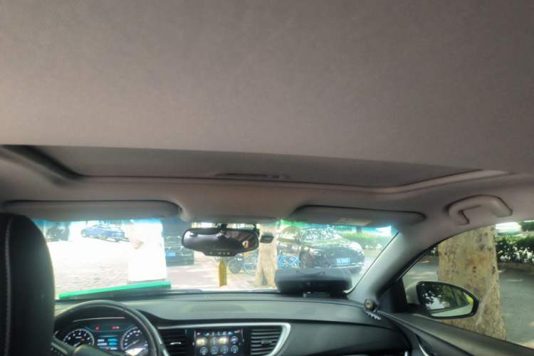 Used Buick GT 2019 18T Automatic Connected Elite Model China VI Standard Headliner