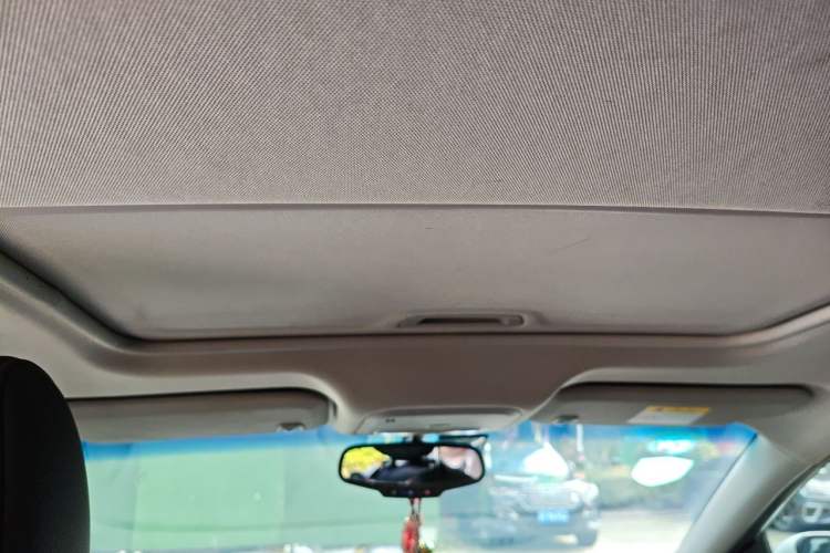 Used Buick GT 2019 18T Automatic Connected Elite Model China VI Standard Headliner