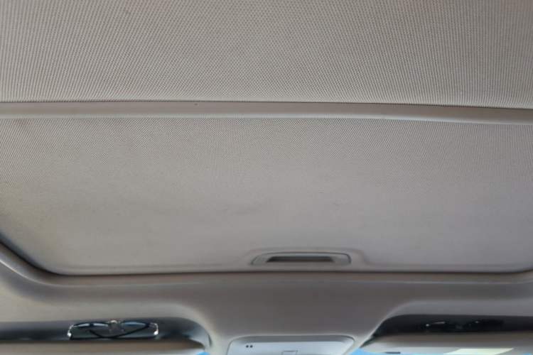 Used Buick GT 2019 18T Automatic Connected Elite Model China VI Standard Headliner
