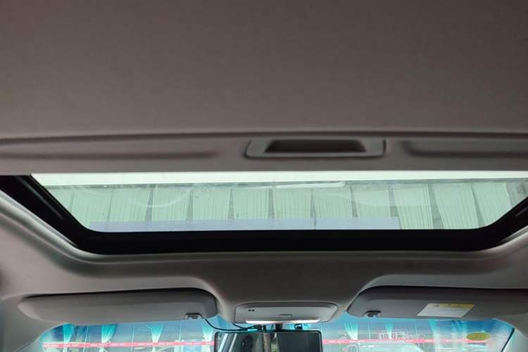 Used Buick GT 2019 18T Automatic Connected Elite Model China V Standard Headliner
