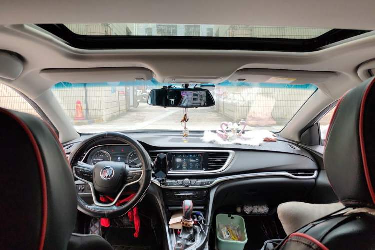 Used Buick GT 2019 18T Automatic Connected Elite Model China VI Standard Headliner