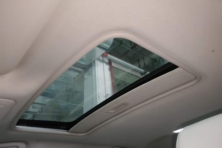 Used Buick GT 2019 15T Dual-Clutch Connected Elite Version China V Standard Headliner