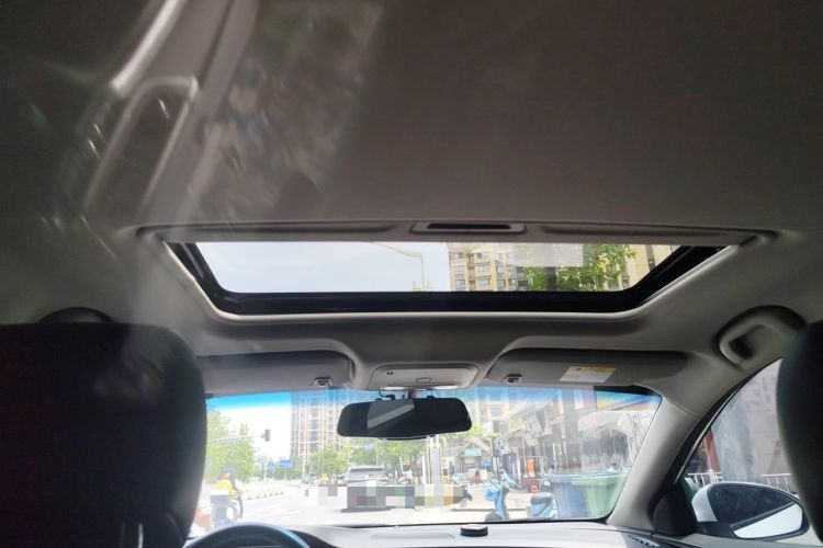 Used Buick GT 2019 18T Automatic Connected Elite Model China VI Standard Headliner