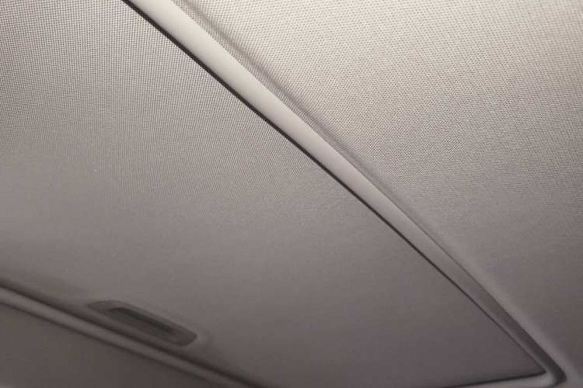 Used Buick GT 2019 18T Automatic Connected Elite Model China V Standard Headliner