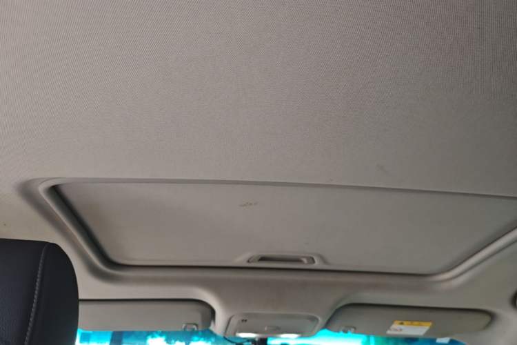 Used Buick GT 2019 18T Automatic Connected Elite Model China V Standard Headliner