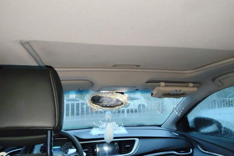 Used Buick GT 2019 18T Automatic Connected Elite Model China V Standard Headliner