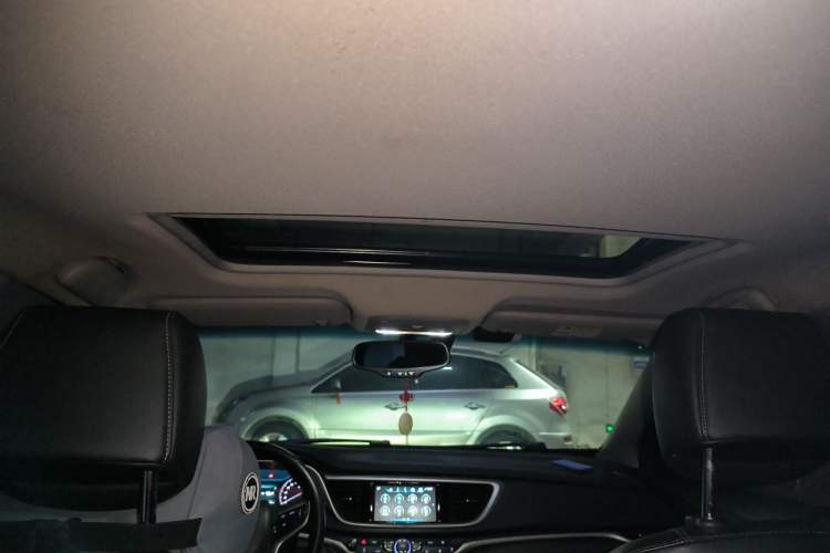 Used Buick GT 2019 18T Automatic Connected Elite Model China V Standard Headliner