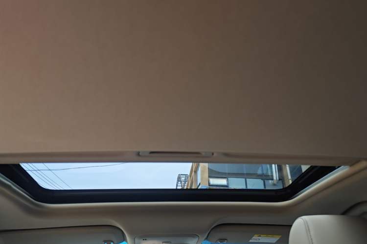 Used Buick GT 2019 15T Manual Elite Version China VI Standard Headliner