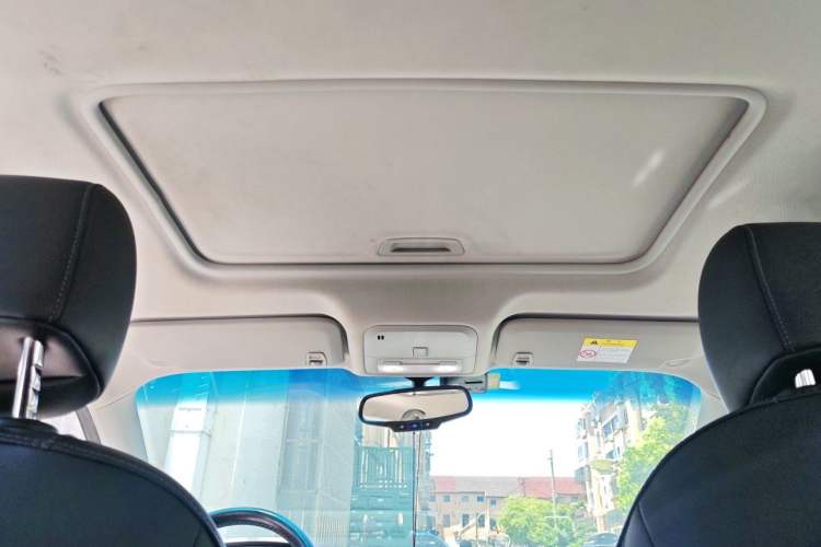 Used Buick GT 2019 18T Automatic Connected Elite Model China VI Standard Headliner