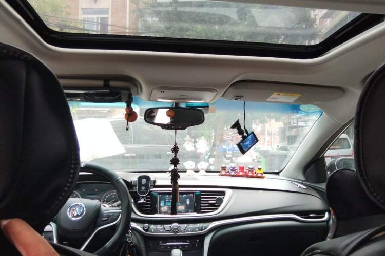 Used Buick GT 2019 18T Automatic Connected Elite Model China VI Standard Headliner