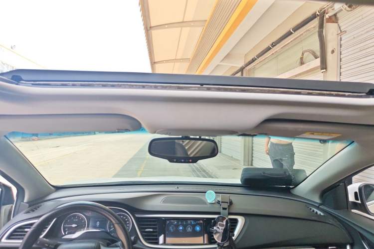 Used Buick GT 2019 18T Automatic Connected Elite Model China V Standard Headliner