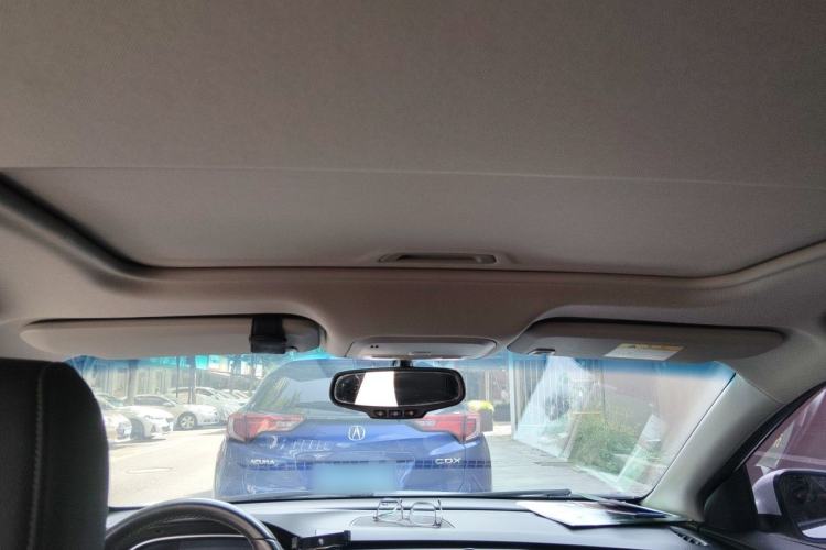 Used Buick GT 2019 18T Automatic Connected Elite Model China V Standard Headliner