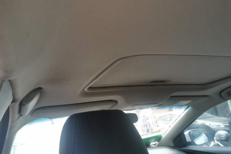 Used Buick GT 2019 18T Automatic Connected Elite Model China VI Standard Headliner