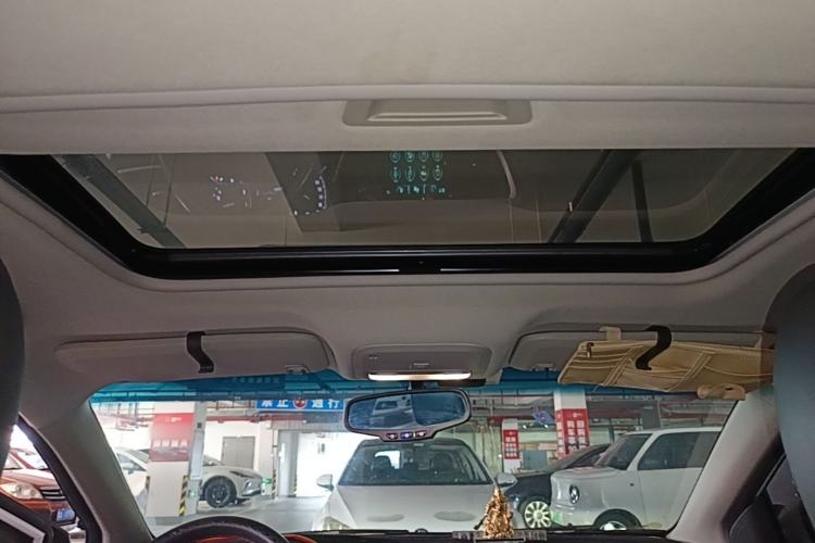 Used Buick GT 2019 18T Automatic Connected Elite Model China VI Standard Headliner