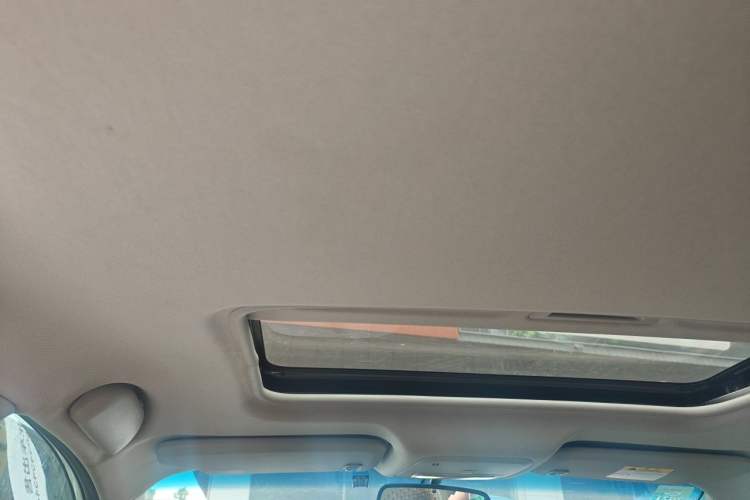 Used Buick GT 2019 18T Automatic Connected Flagship Version China VI Standard Headliner