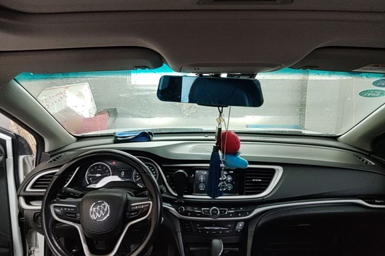 Used Buick GT 2019 18T Automatic Connected Elite Model China VI Standard Headliner