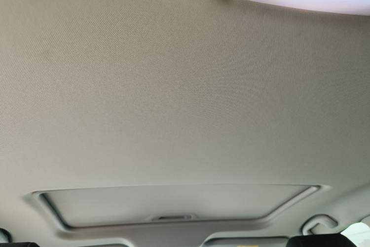 Used Buick GT 2019 18T Automatic Connected Elite Model China VI Standard Headliner