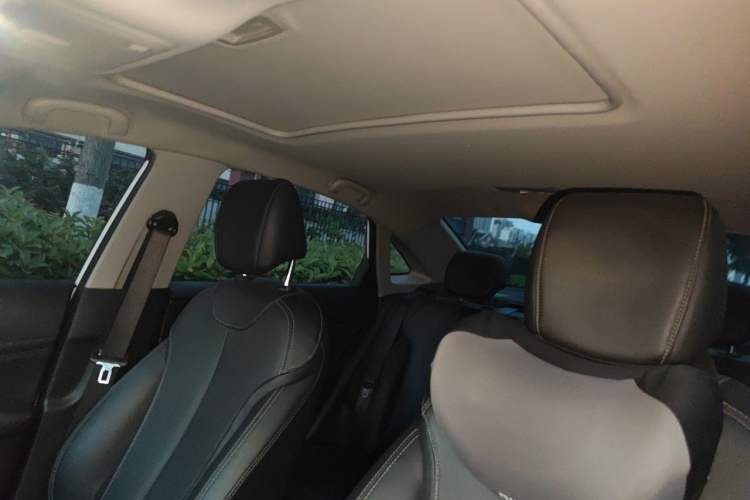 Used Buick GT 2019 18T Automatic Connected Elite Model China V Standard Headliner