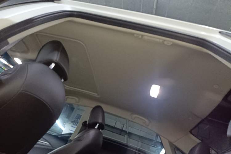 Used Buick GT 2019 18T Automatic Connected Elite Model China VI Standard Headliner