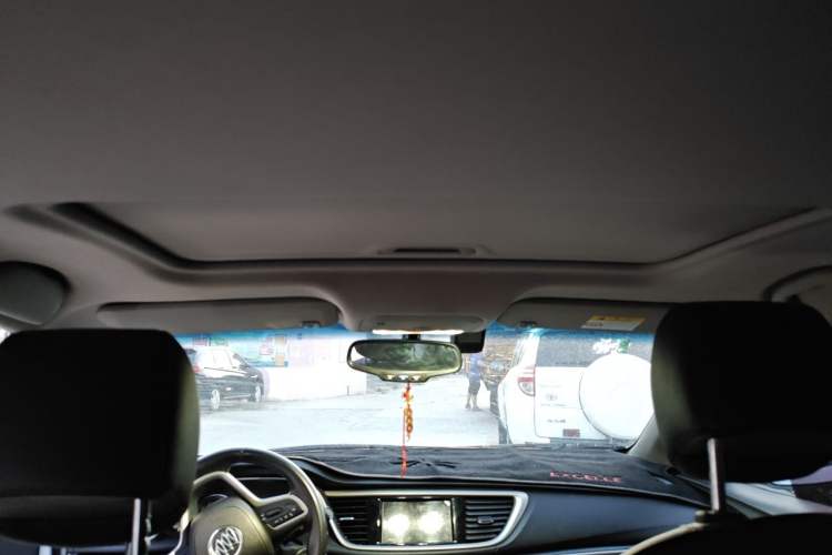 Used Buick GT 2019 18T Automatic Connected Elite Model China VI Standard Headliner