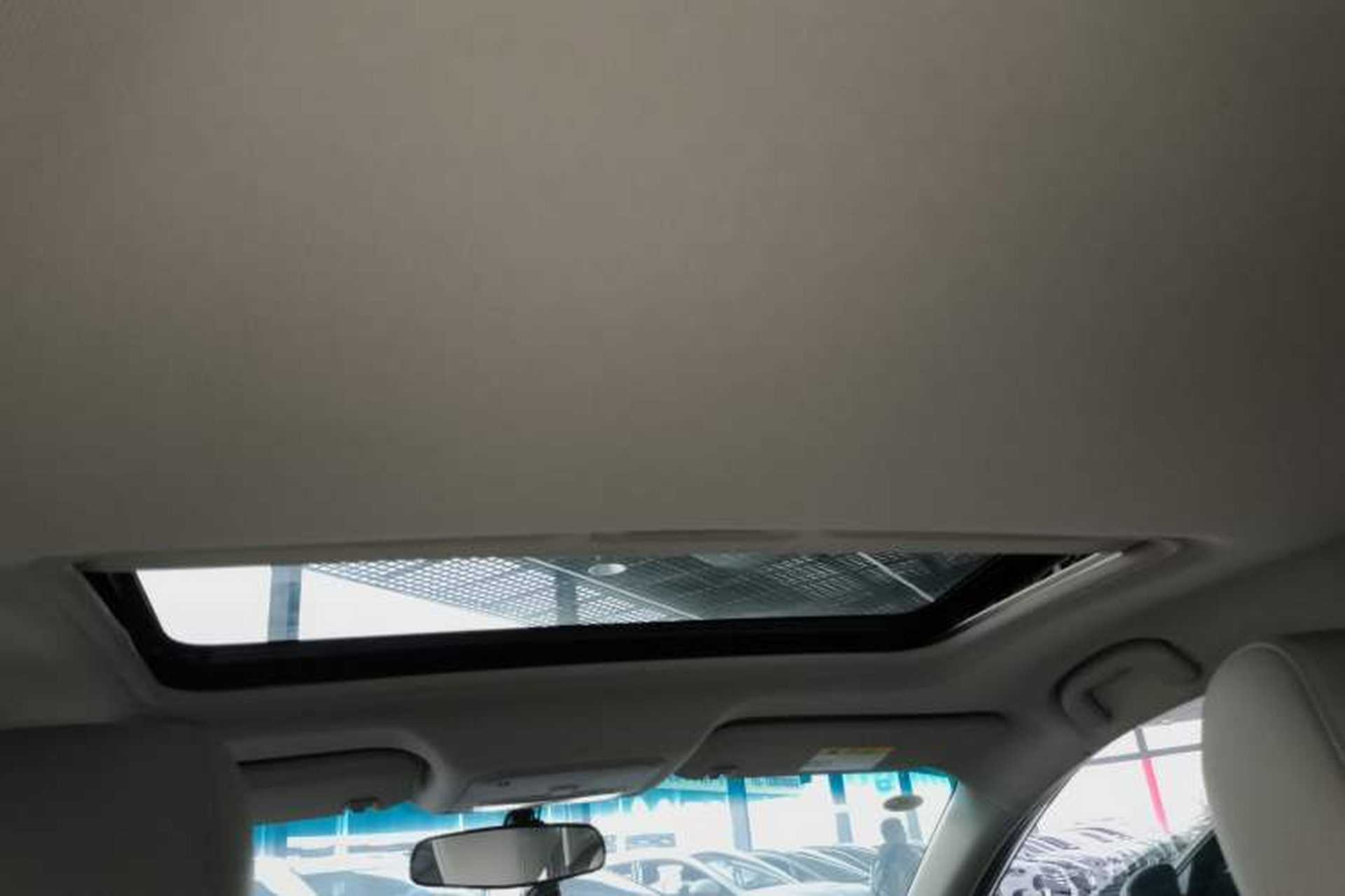 Used Buick GT 2019 15T Manual Elite Version China VI Standard Headliner