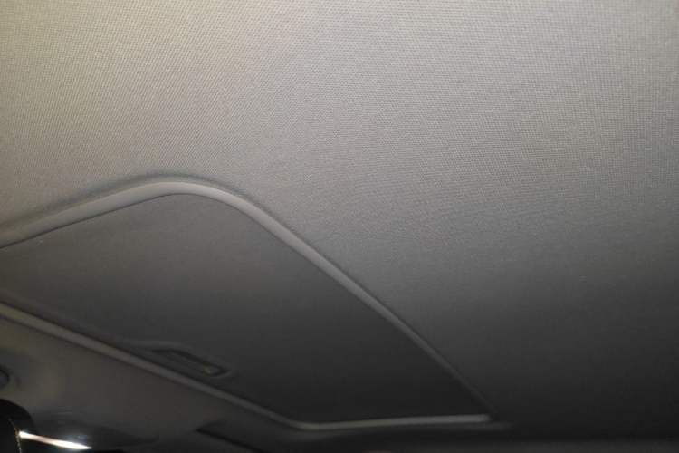 Used Buick GT 2019 18T Automatic Connected Elite Model China V Standard Headliner