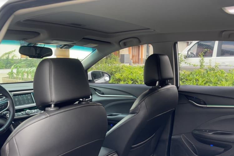 Used Buick GT 2019 18T Automatic Connected Elite Model China VI Standard Headliner