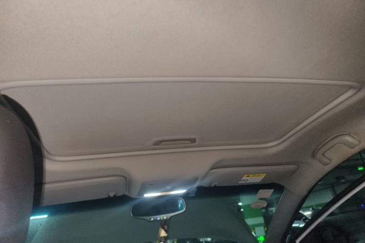 Used Buick GT 2019 18T Automatic Connected Elite Model China V Standard Headliner