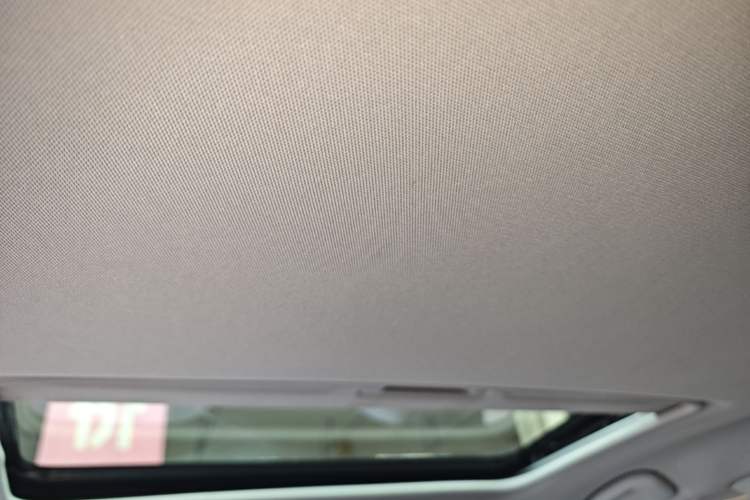 Used Buick GT 2019 18T Automatic Connected Elite Model China VI Standard Headliner