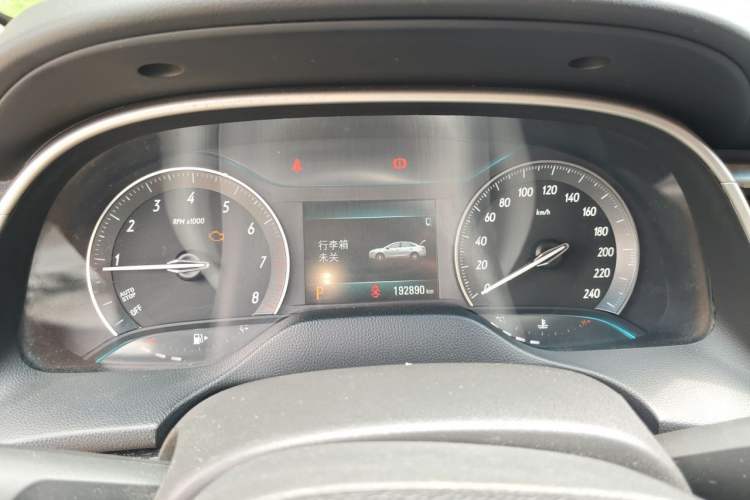 Used Buick GT 2019 18T Automatic Connected Elite Model China VI Standard Instrument Cluster
