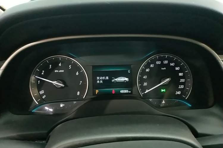Used Buick GT 2019 15T Dual-Clutch Connected Elite Model China VI Instrument Cluster