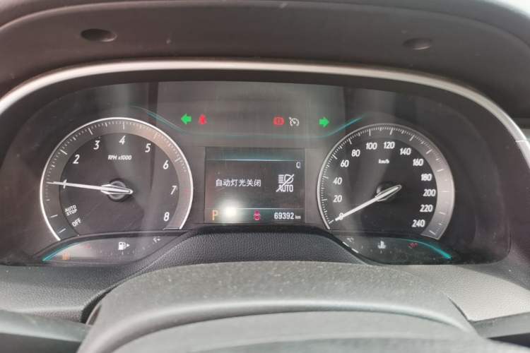 Used Buick GT 2019 15T Dual-Clutch Connected Elite Version China V Standard Instrument Cluster