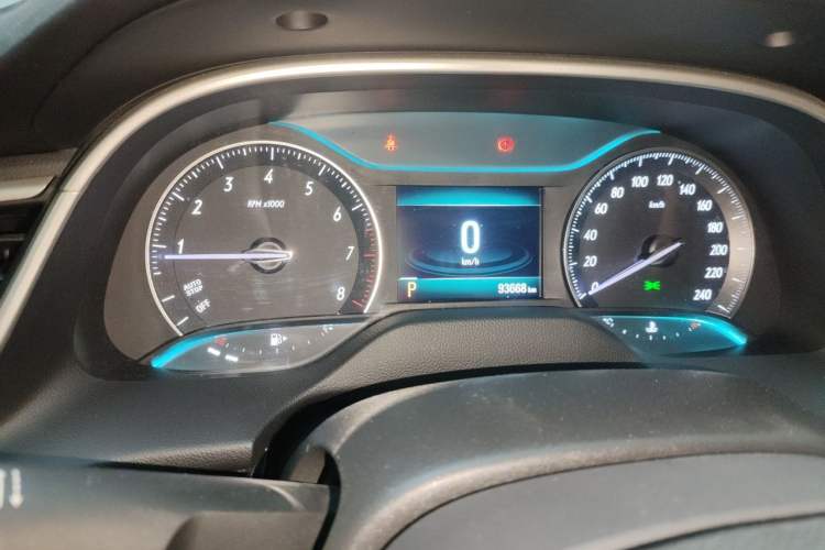 Used Buick GT 2019 18T Automatic Connected Elite Model China V Standard Instrument Cluster