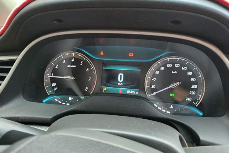 Used Buick GT 2019 15T Dual-Clutch Connected Elite Model China VI Instrument Cluster